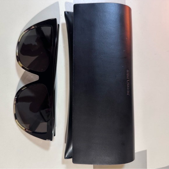 Saint Laurent Black Oversized Sunglasses - Picture 1 of 8